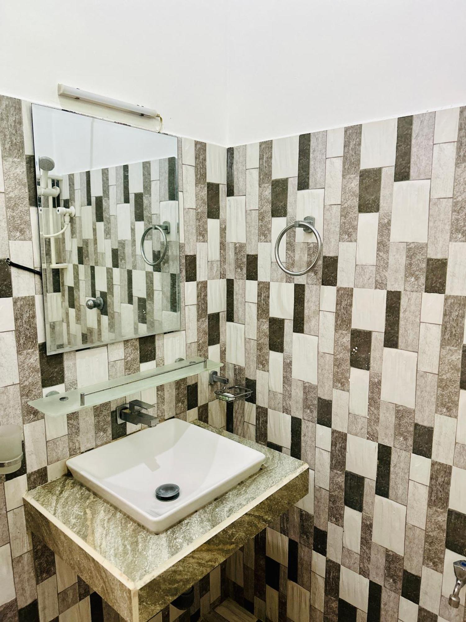 Aroma Villa Homestay Polonnaruwa Luaran gambar